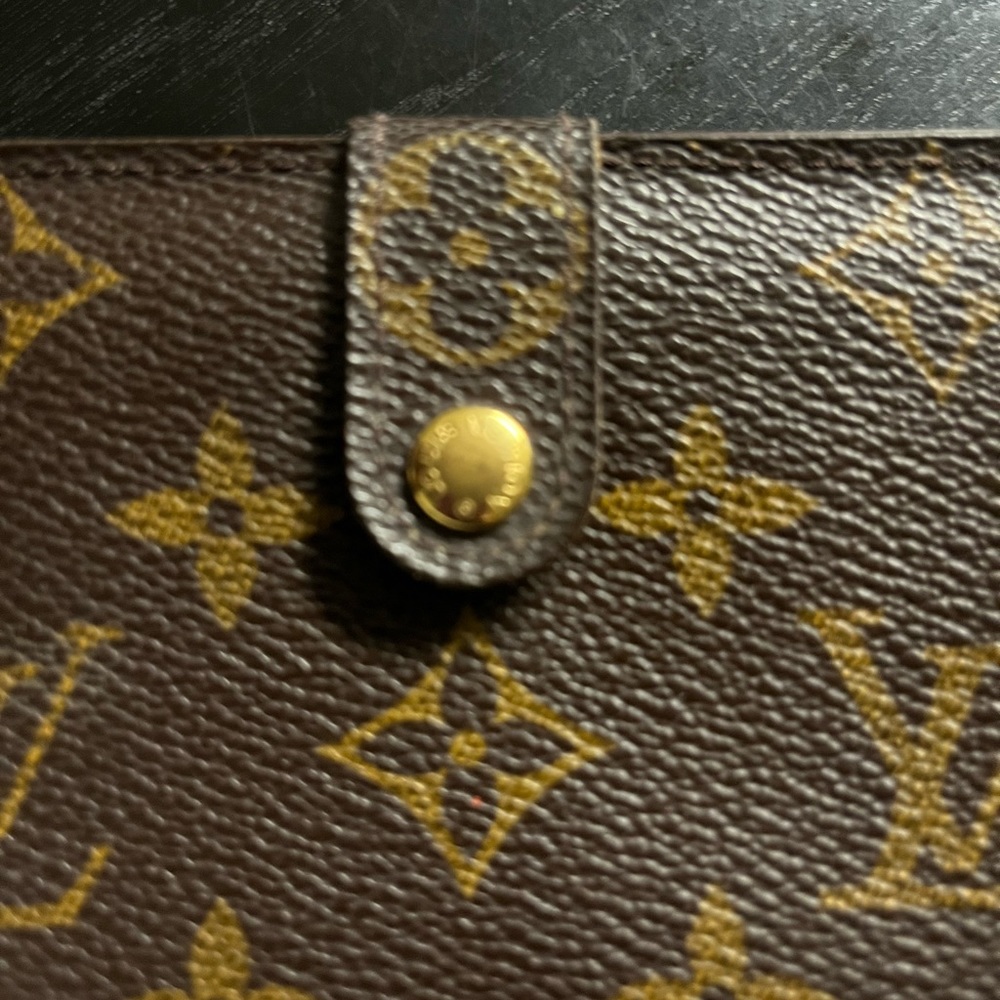 Louis Vuitton Wallet